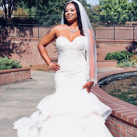 Designer wedding dress for sell! - Picture 2 of 2